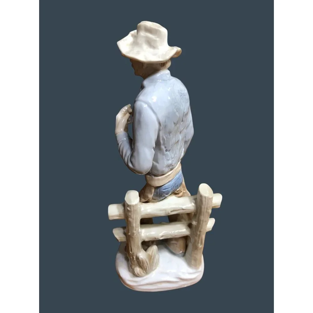 Porcelain Figurine Cowboy Sculpture Hat Cigar Rope Japan Western Rodeo Blue